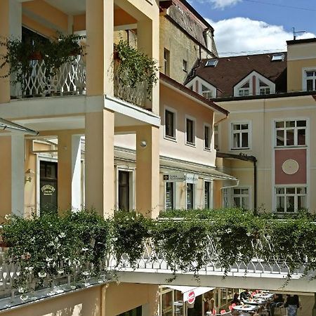 Apartmany Cesky Dvur Marianske Lazne Exterior foto