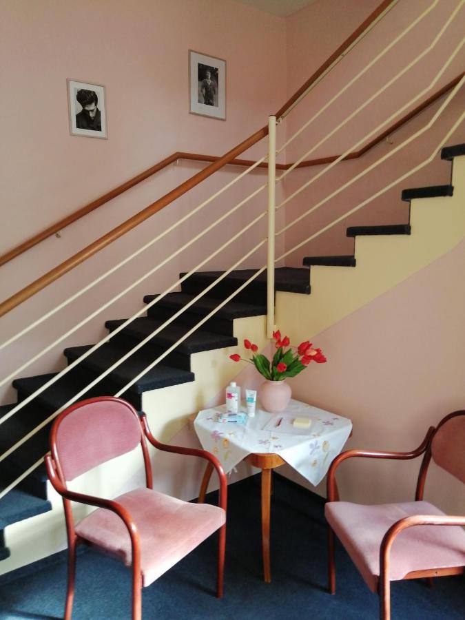 Apartmany Cesky Dvur Marianske Lazne Exterior foto