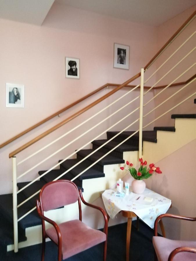 Apartmany Cesky Dvur Marianske Lazne Exterior foto